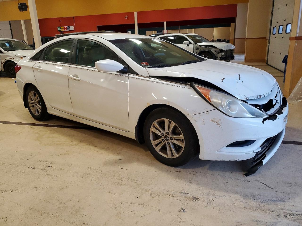 2011 HYUNDAI SONATA GLS photo 4