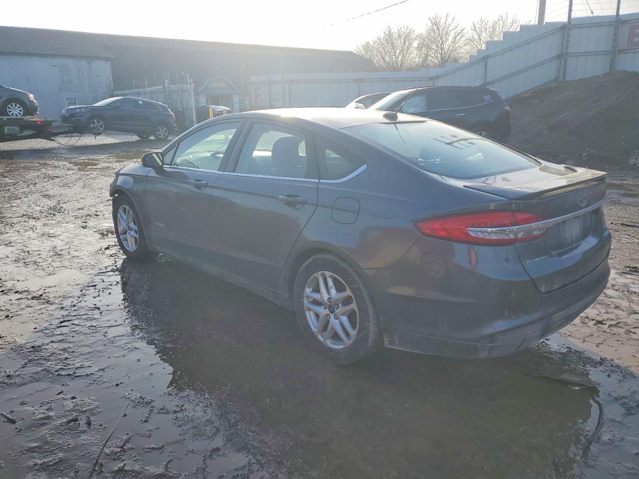 2018 FORD FUSION SE HYBRID photo 2