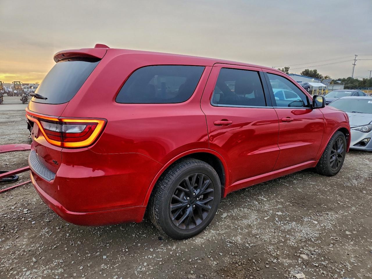 2015 DODGE DURANGO R/T photo 3