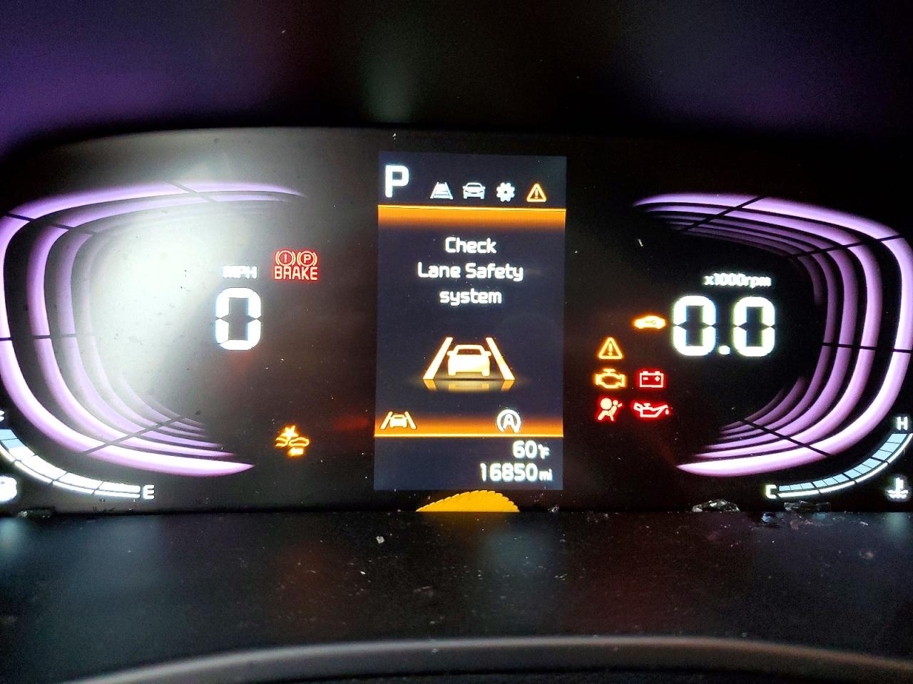 2025 KIA SOUL LX photo 9