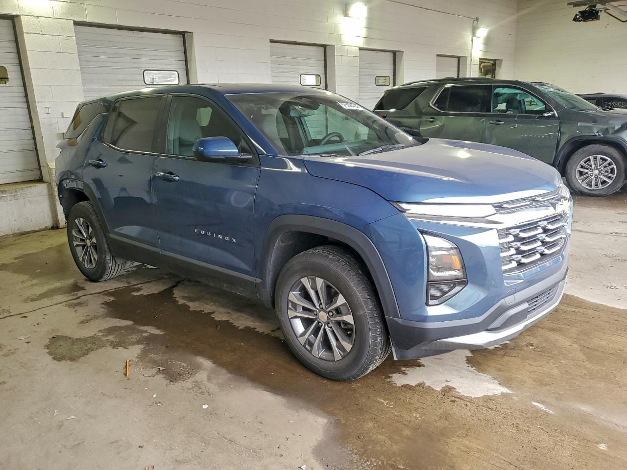 2026 CHEVROLET EQUINOX LT photo 4