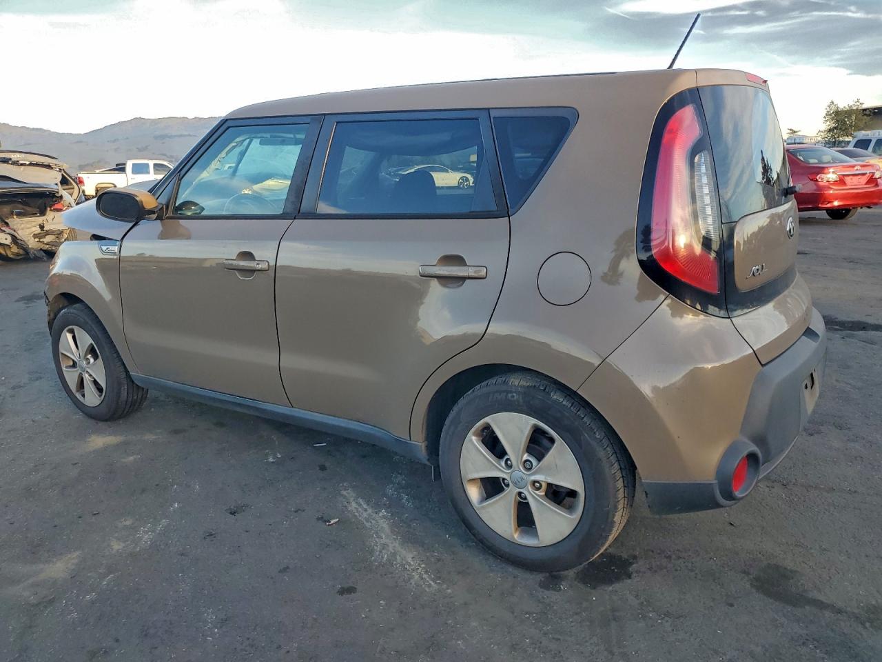 2016 KIA SOUL photo 2