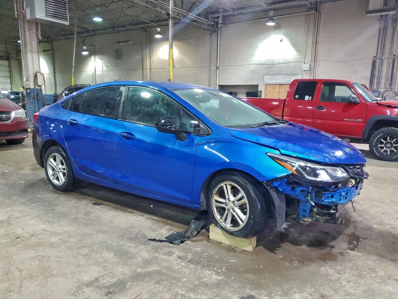 2017 CHEVROLET CRUZE LT photo 4