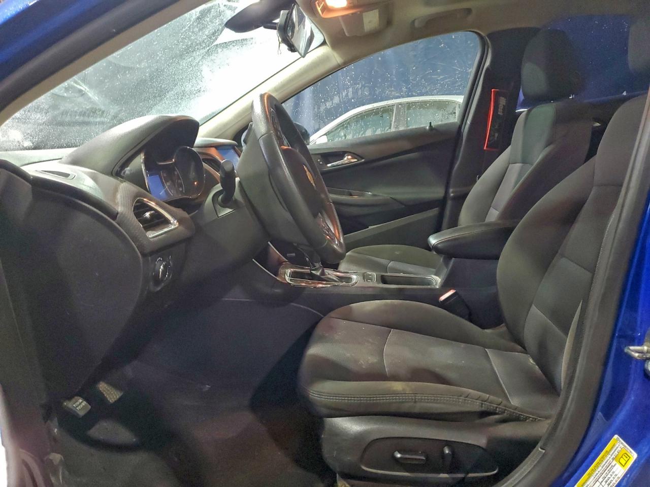 2017 CHEVROLET CRUZE LT photo 7