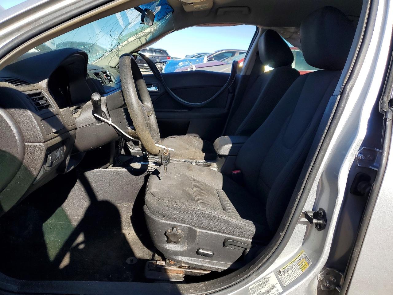2010 FORD FUSION SE photo 7