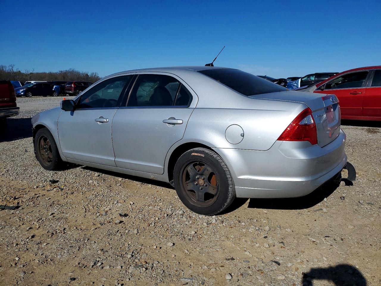 2010 FORD FUSION SE photo 2