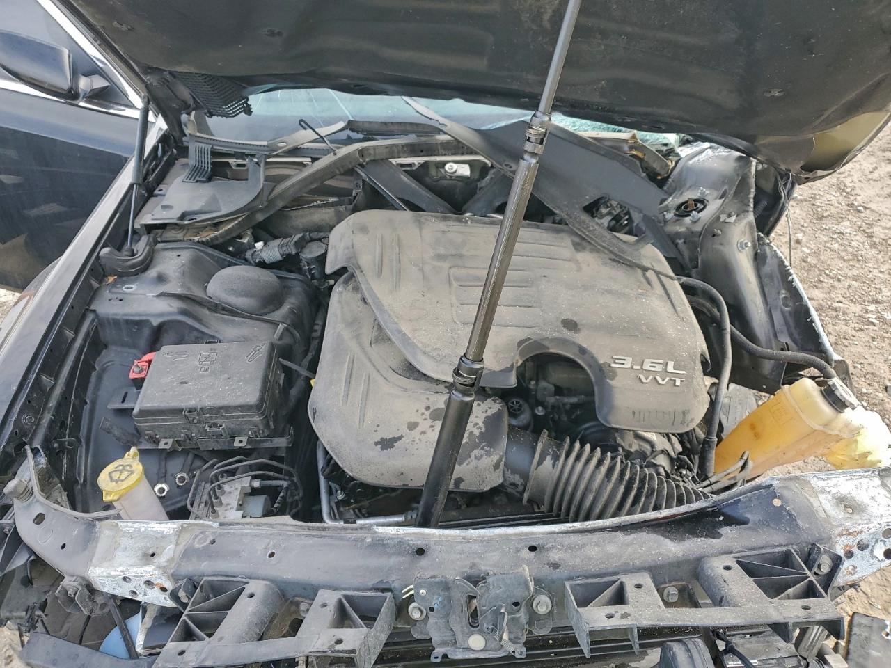 2019 CHRYSLER 300 TOURING photo 11