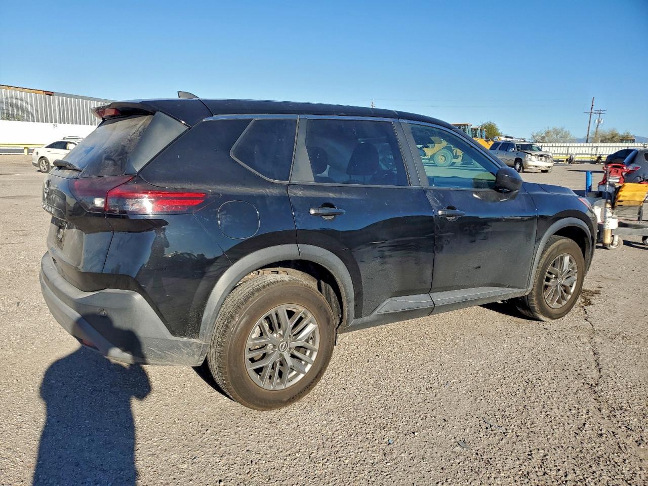 2023 NISSAN ROGUE S photo 3