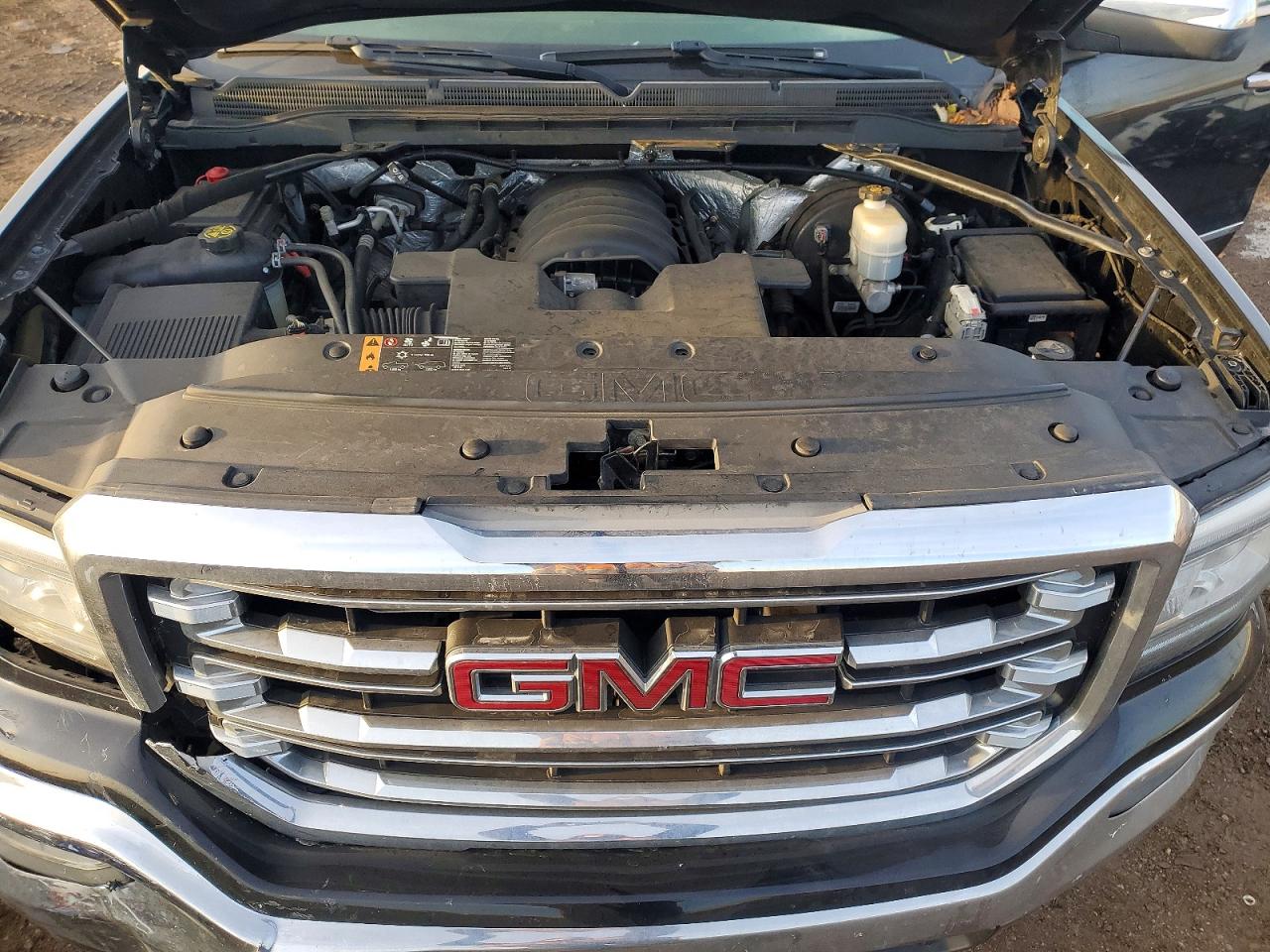 2017 GMC SIERRA photo 11