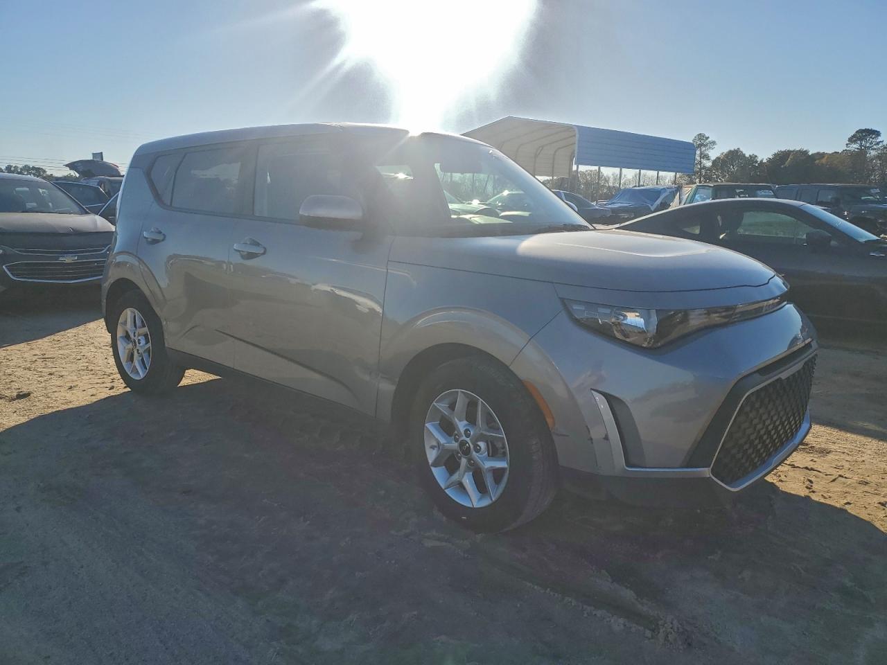 2025 KIA SOUL LX photo 4