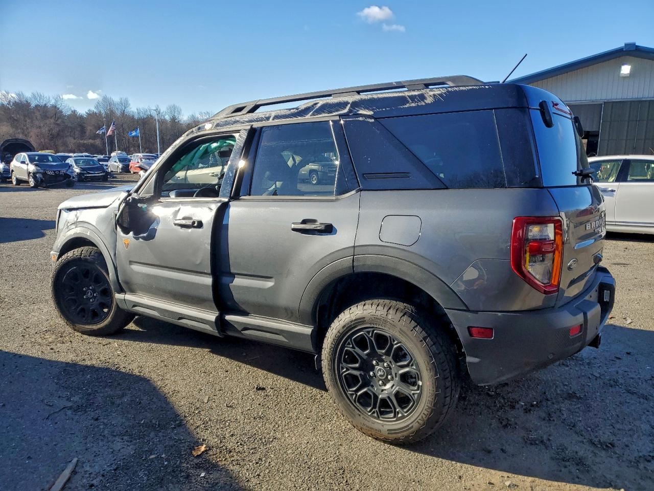 2025 FORD BRONCO SPORT BADLANDS photo 2