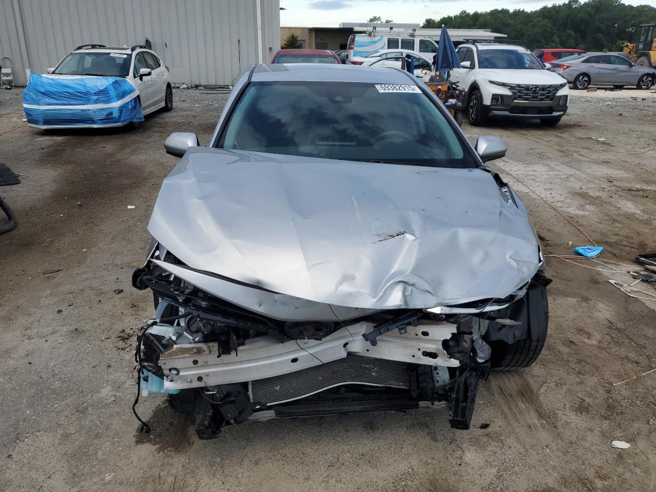 2024 TOYOTA CAMRY LE photo 5