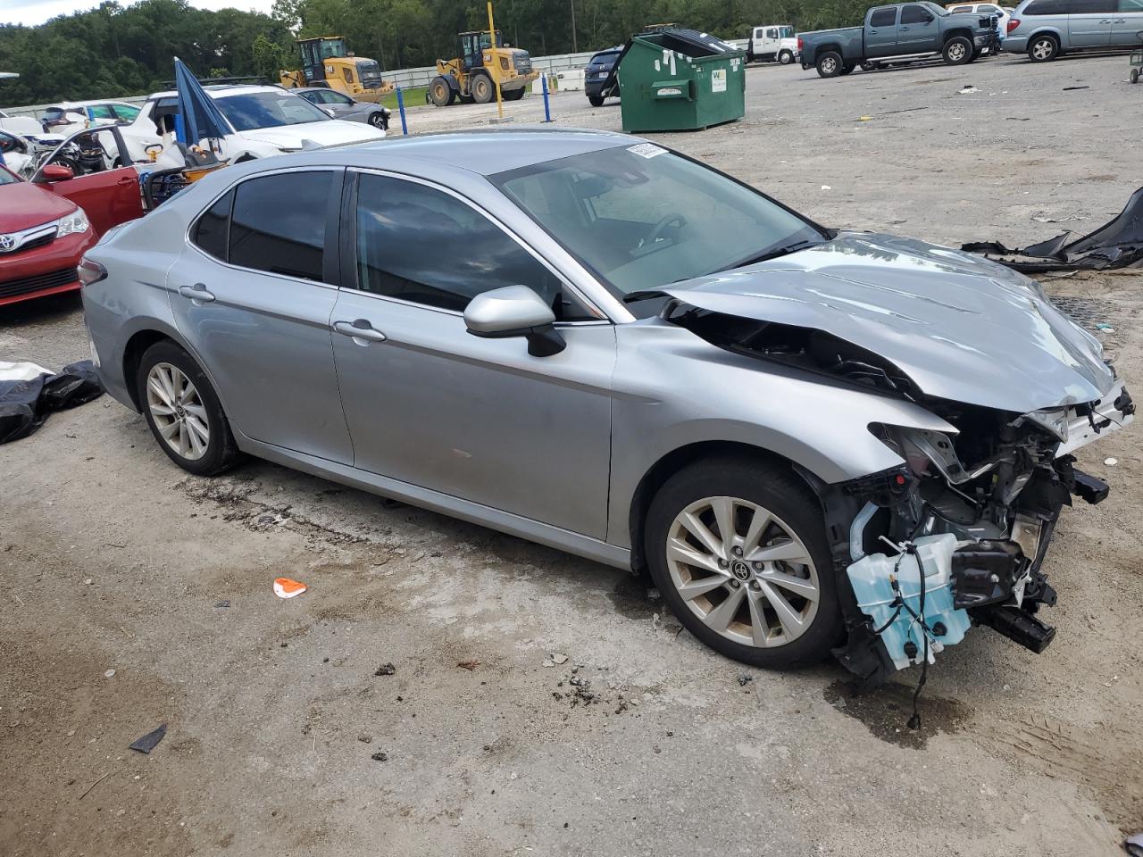 2024 TOYOTA CAMRY LE photo 4