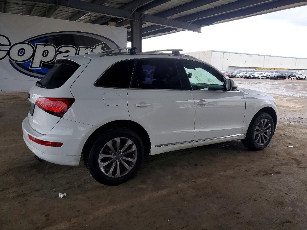 2013 AUDI Q5 PREMIUM PLUS photo 3