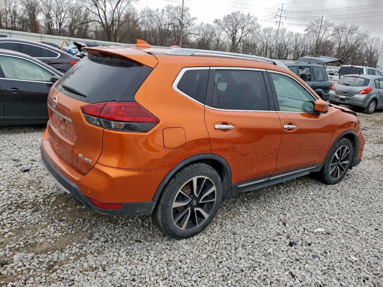 2019 NISSAN ROGUE S photo 3
