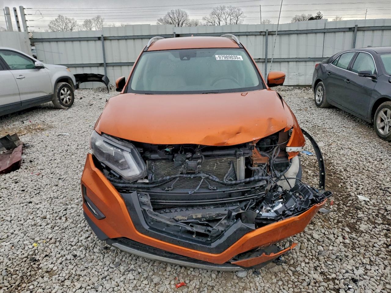 2019 NISSAN ROGUE S photo 5
