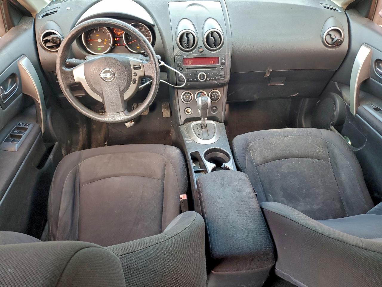 2010 NISSAN ROGUE S photo 8