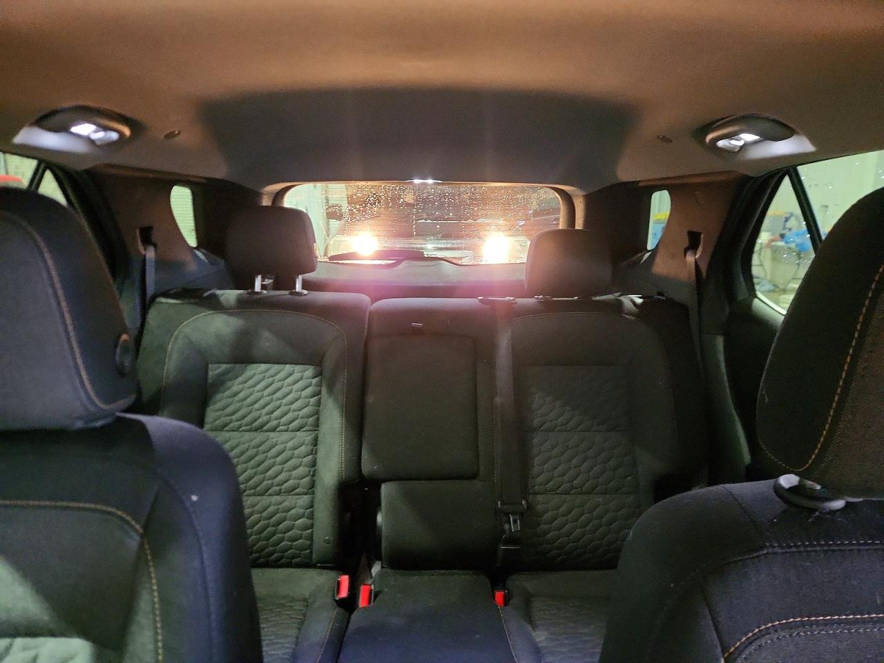 2018 CHEVROLET EQUINOX LT photo 10