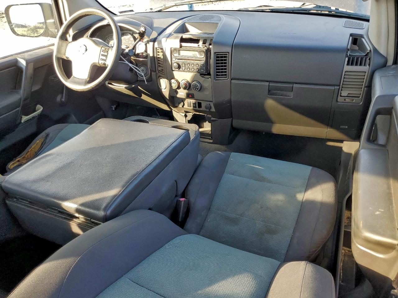 2006 NISSAN TITAN XE FFV photo 8