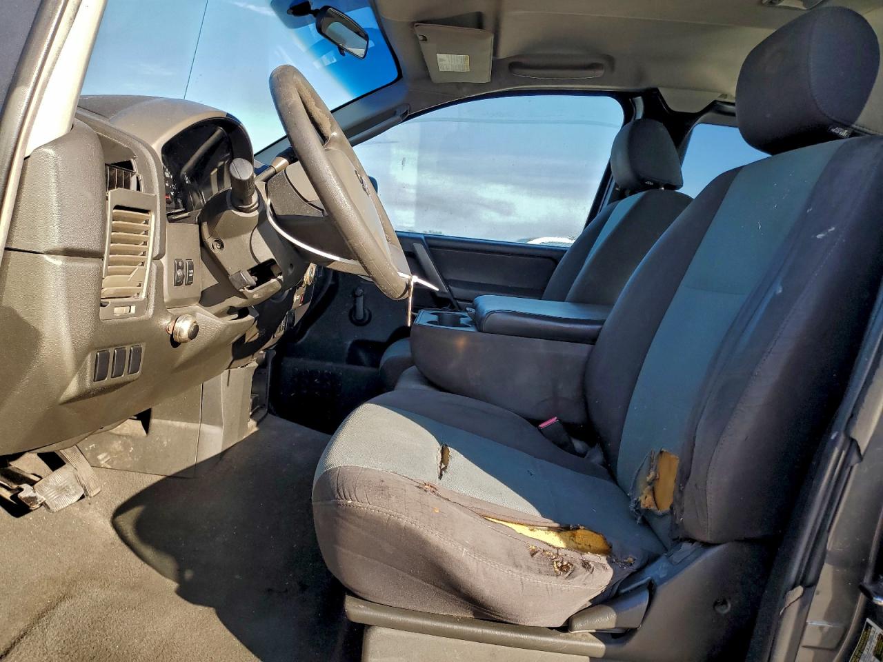 2006 NISSAN TITAN XE FFV photo 7