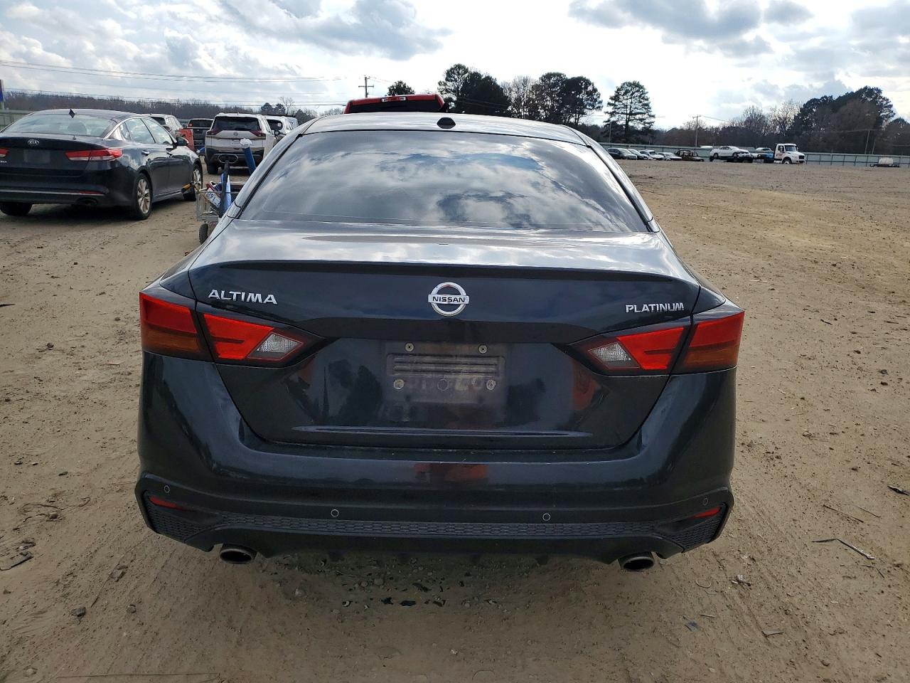 2019 NISSAN ALTIMA PLATINUM photo 6