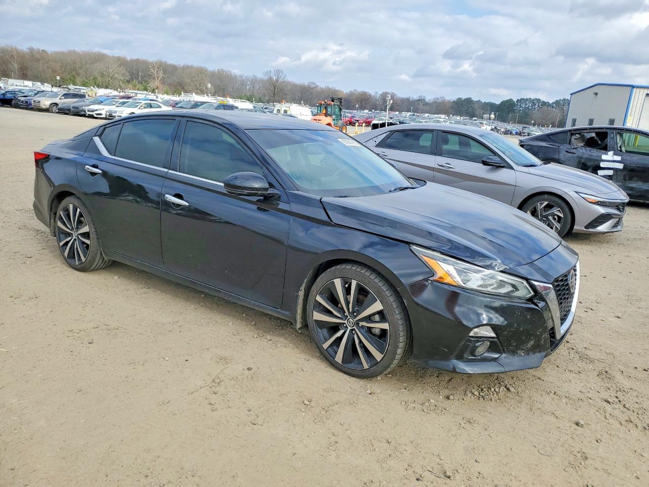 2019 NISSAN ALTIMA PLATINUM photo 4