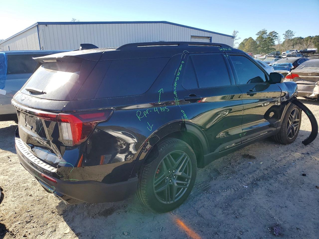 2025 FORD EXPLORER ST photo 3