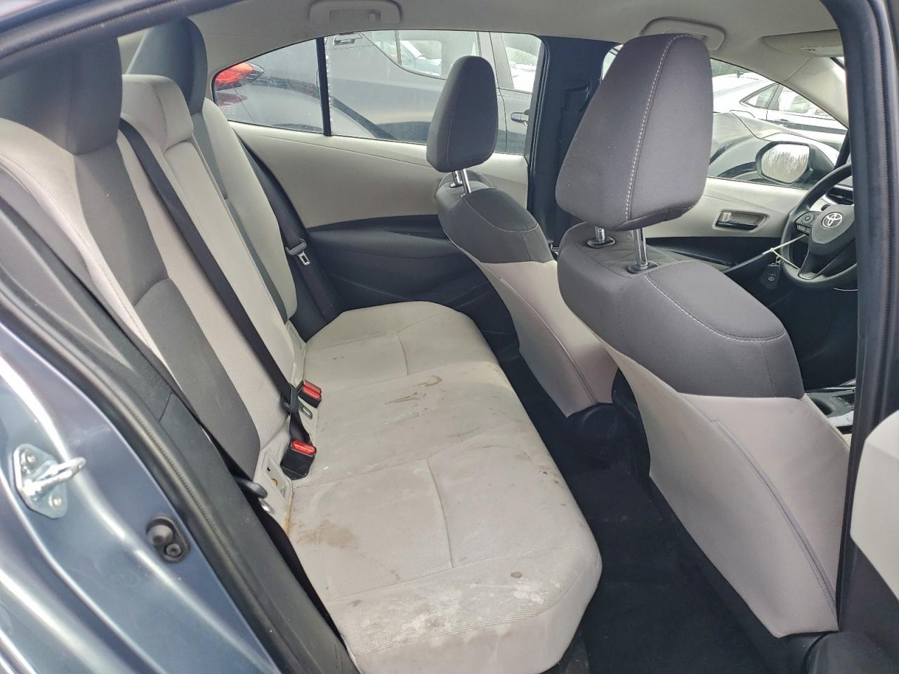 2022 TOYOTA COROLLA LE photo 10