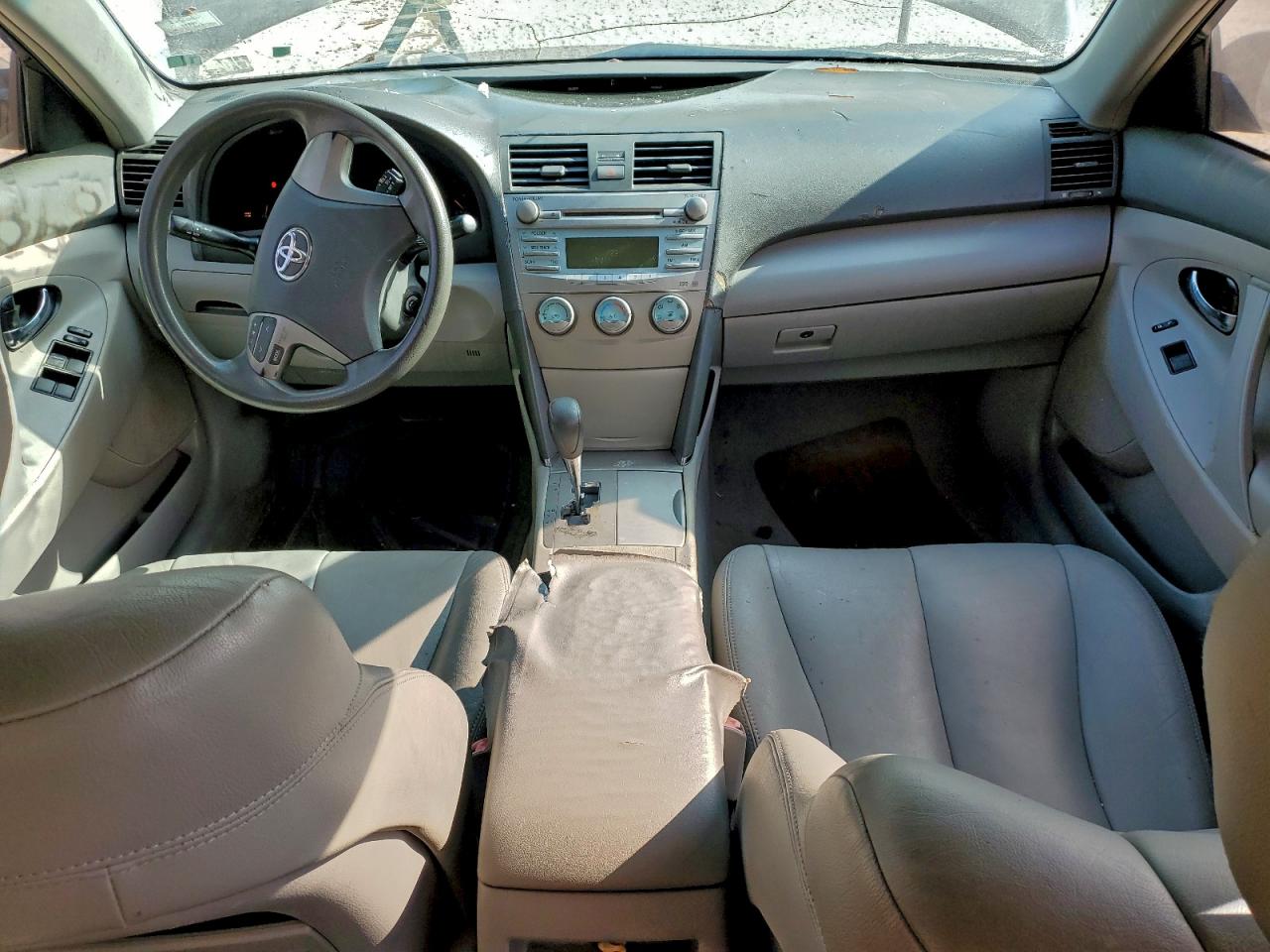 2009 TOYOTA CAMRY BASE photo 8
