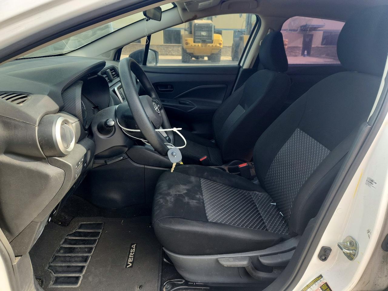 2024 NISSAN VERSA S photo 7