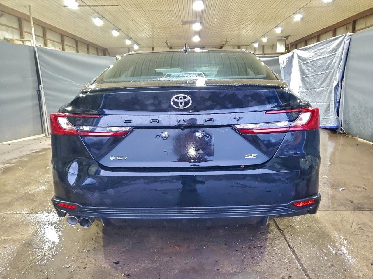 2025 TOYOTA CAMRY XSE photo 6