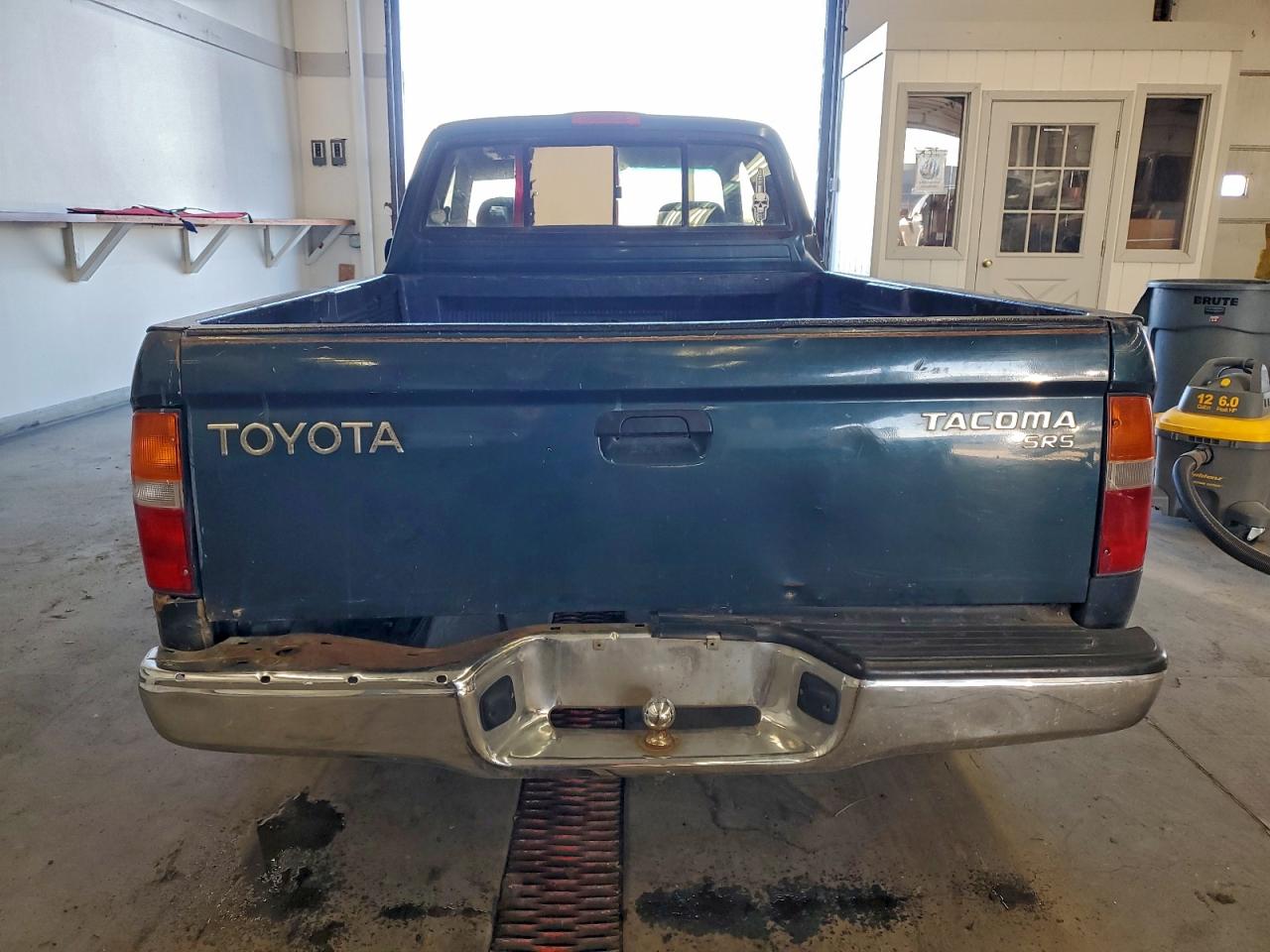 1998 TOYOTA TACOMA XTRACAB photo 6
