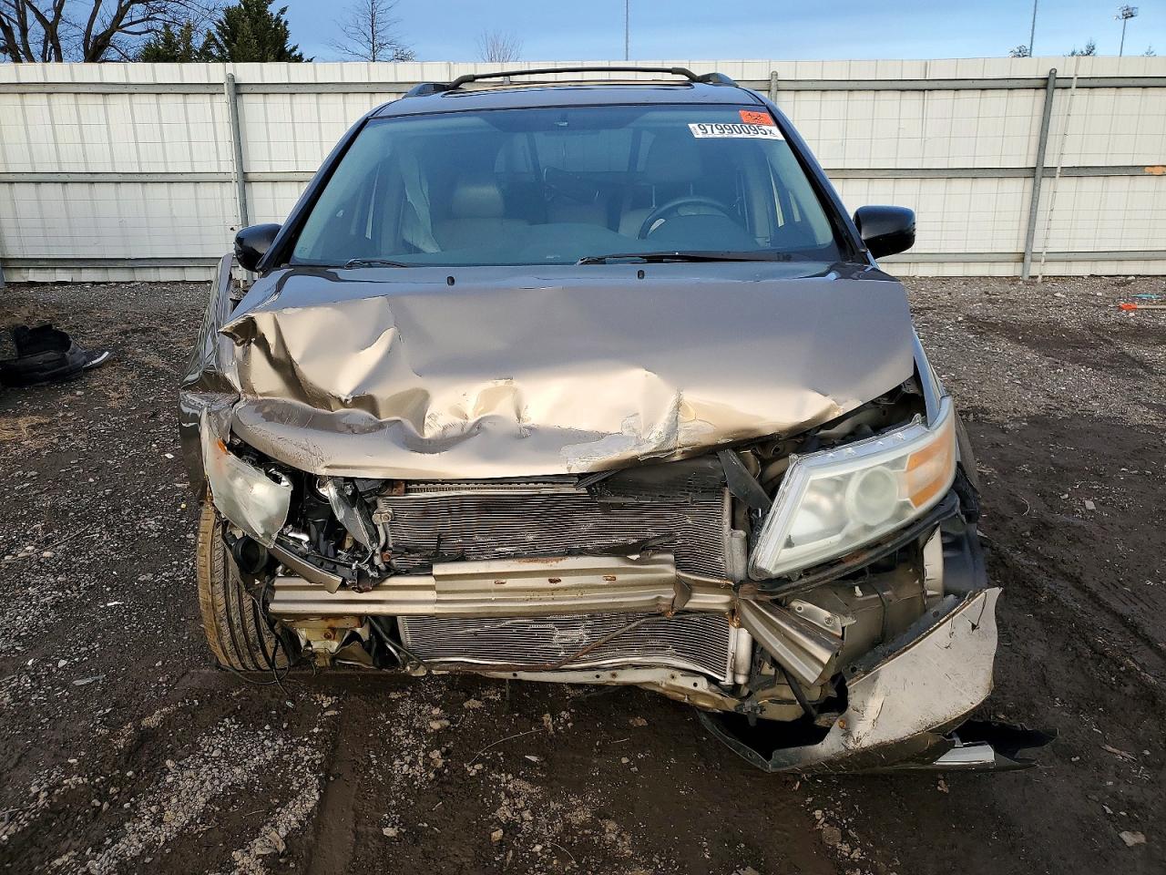 2012 HONDA ODYSSEY TOURING photo 5