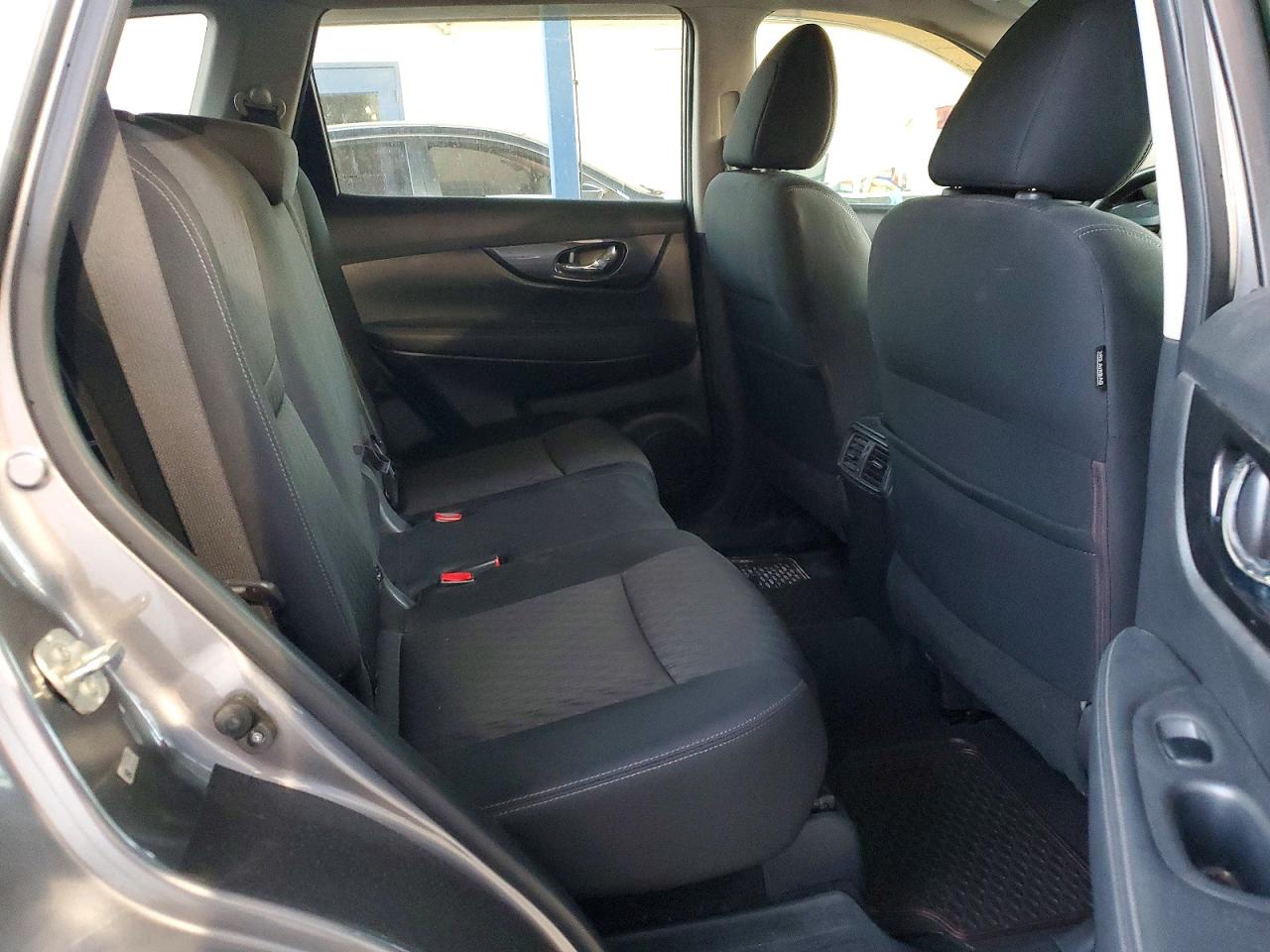 2019 NISSAN ROGUE S photo 11
