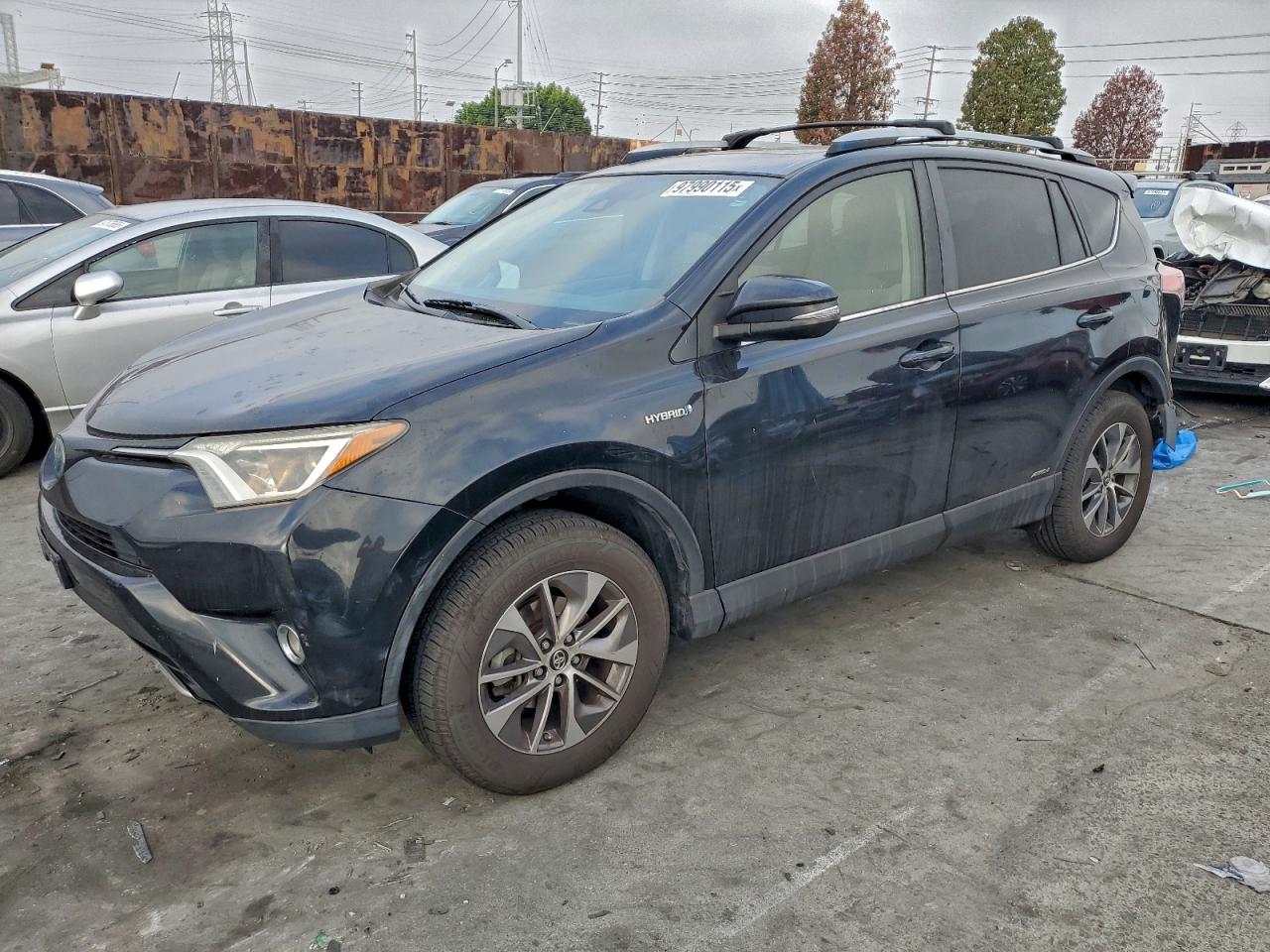 2017 TOYOTA RAV4 HV