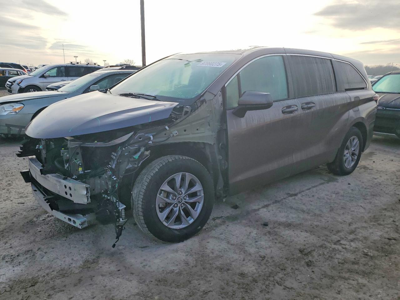 2022 TOYOTA SIENNA