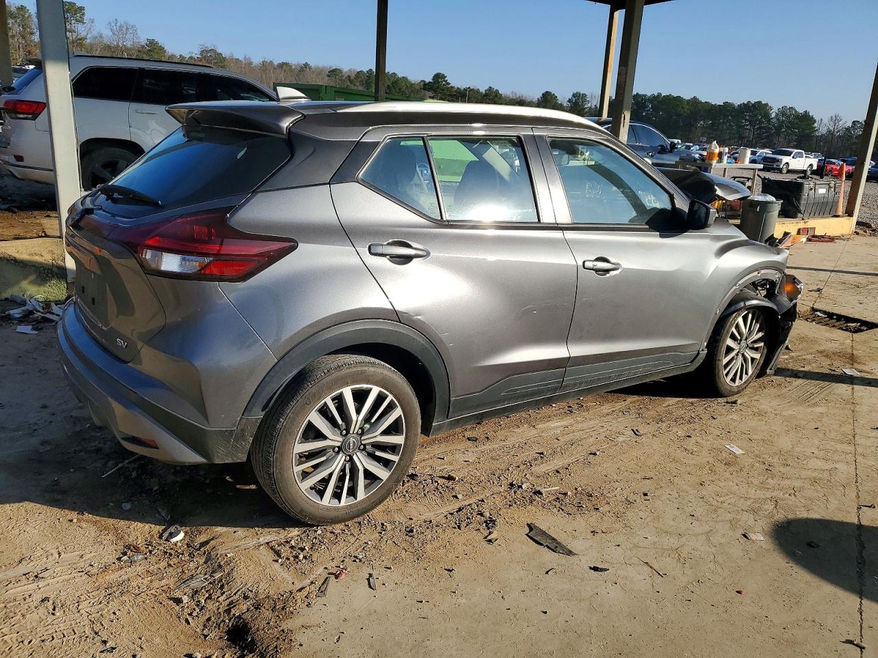 2023 NISSAN KICKS SV photo 3