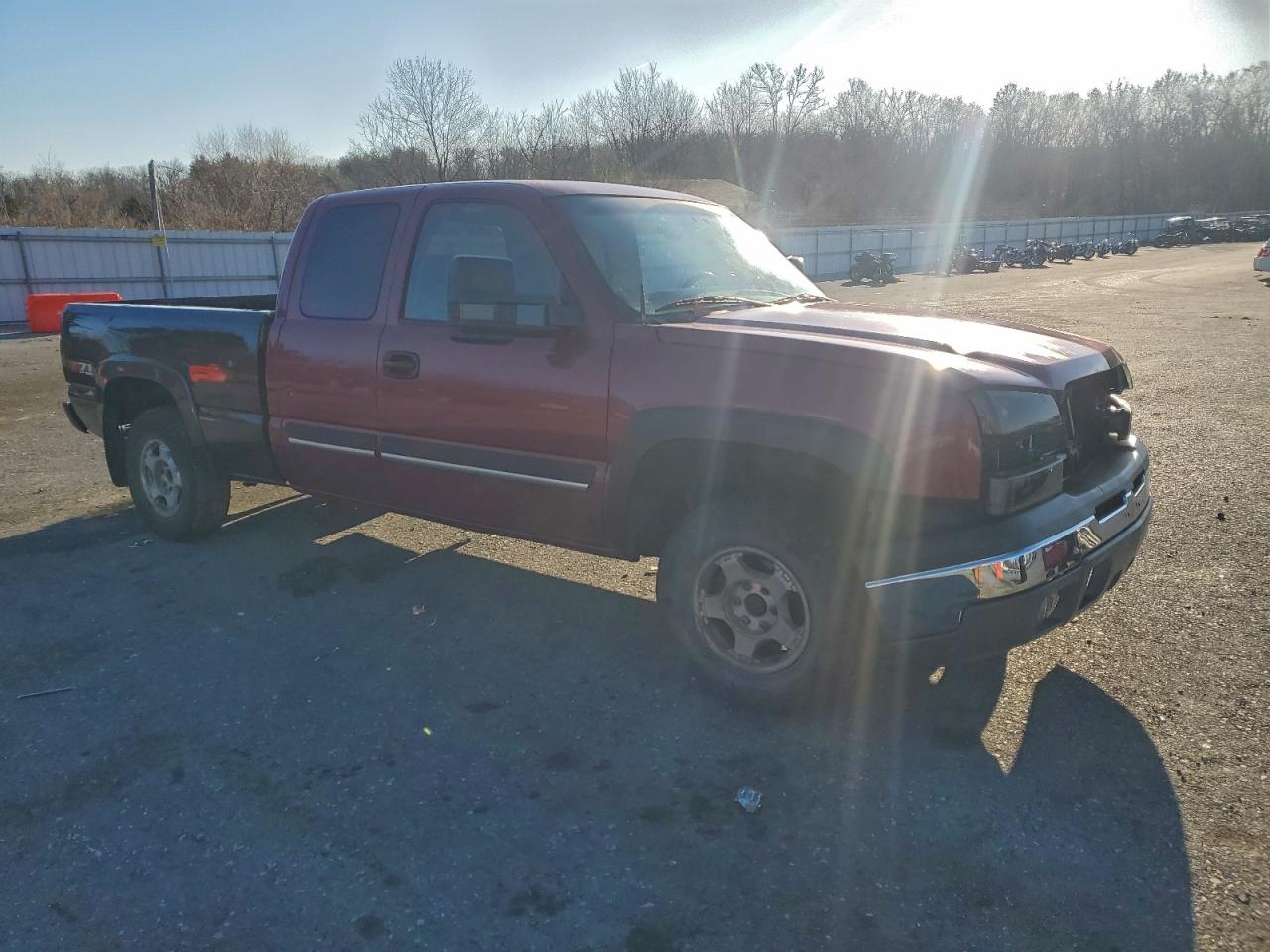 2004 CHEVROLET SILVERADO K1500 photo 4
