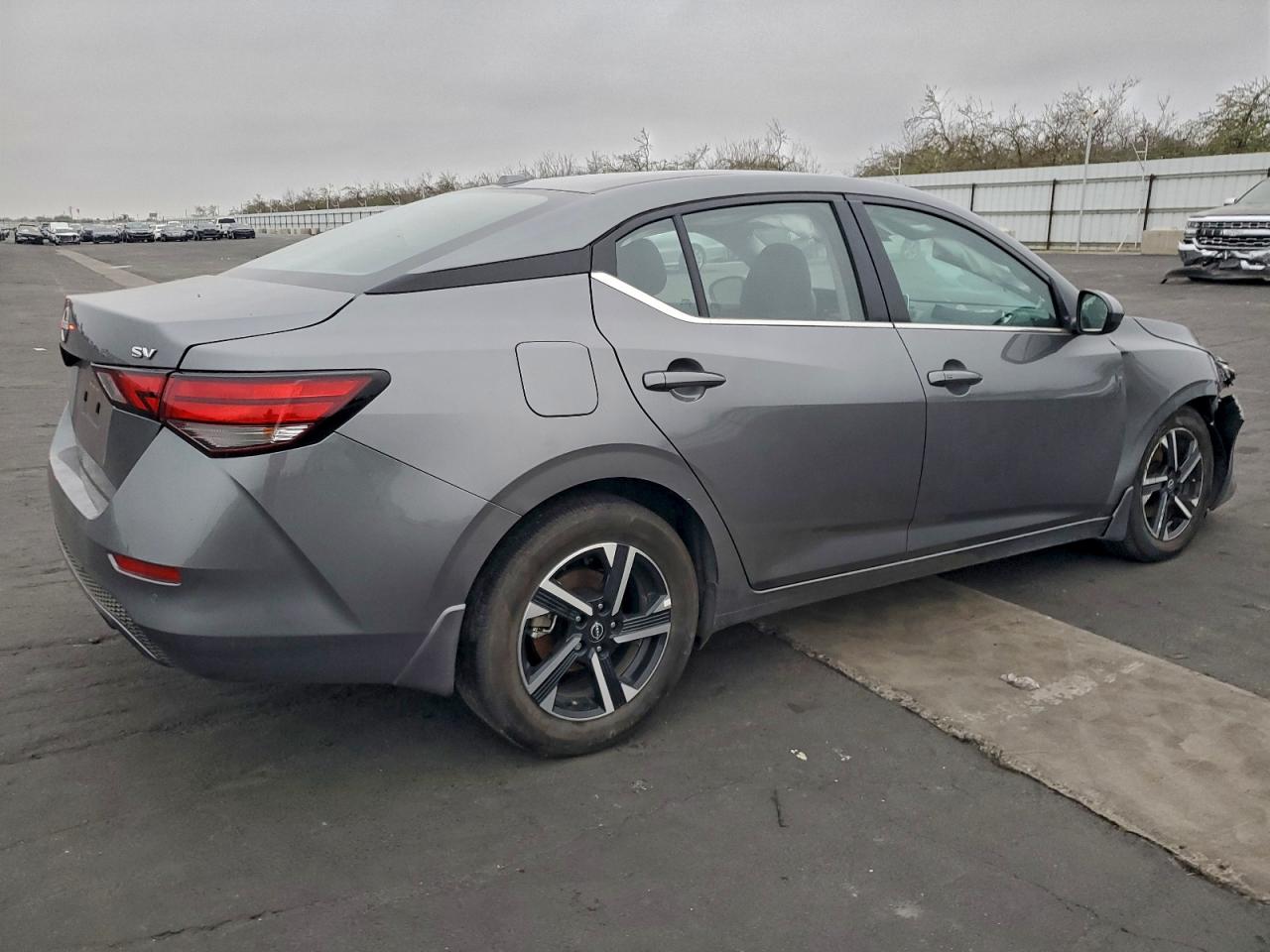 2024 NISSAN SENTRA SV photo 3