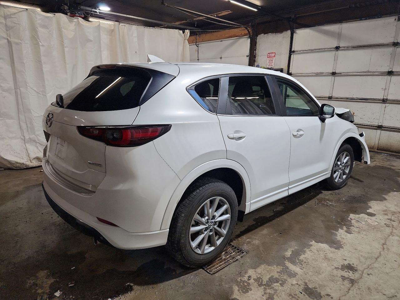 2025 MAZDA CX-5 PREFERRED photo 3