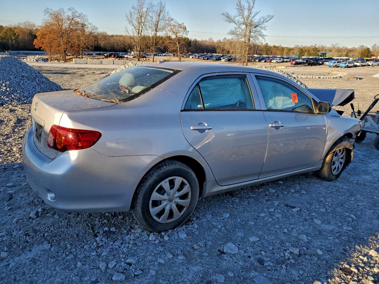 2010 TOYOTA COROLLA BASE photo 3