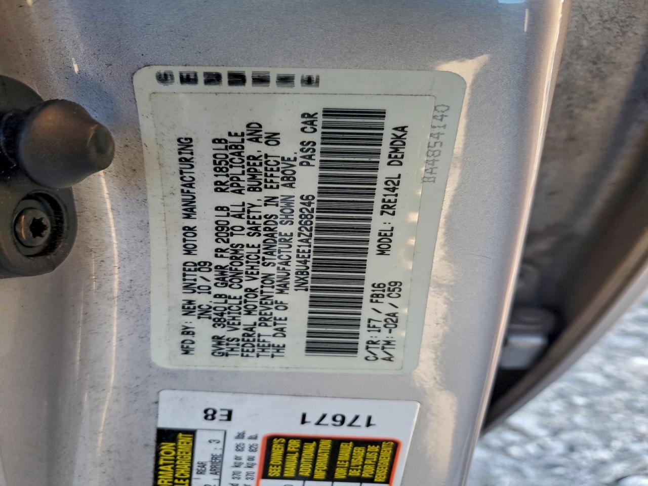 2010 TOYOTA COROLLA BASE photo 12