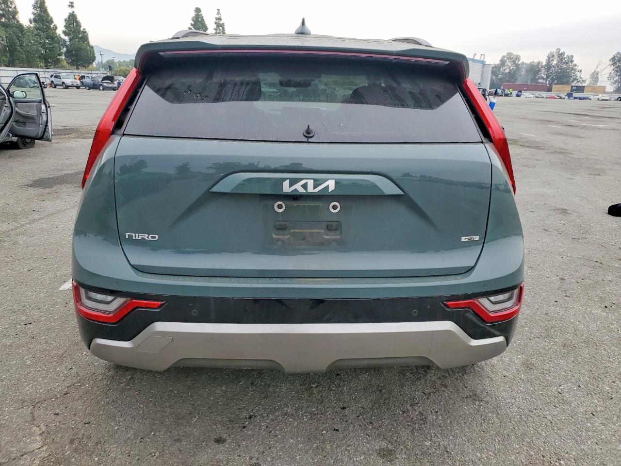 2024 KIA NIRO SX photo 6