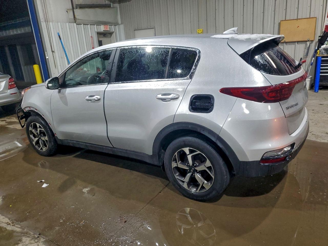 2020 KIA SPORTAGE LX photo 2