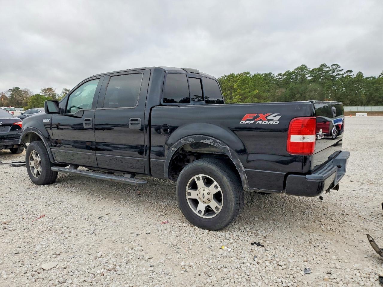 2004 FORD F150 SUPERCREW photo 2