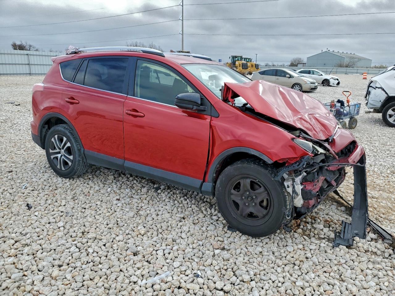 2016 TOYOTA RAV4 LE photo 4