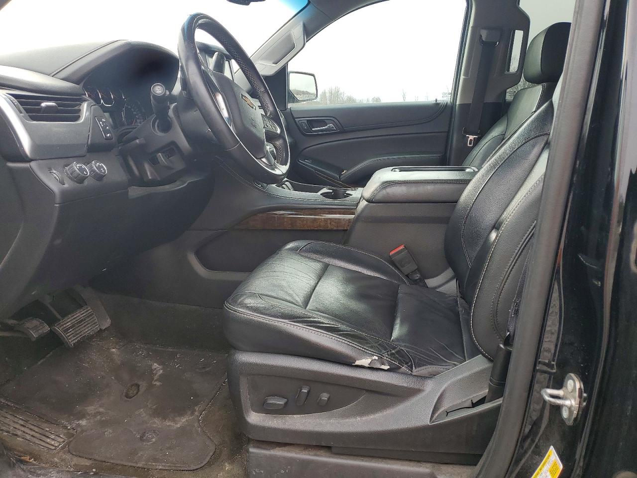 2018 CHEVROLET SUBURBAN K1500 LT photo 7