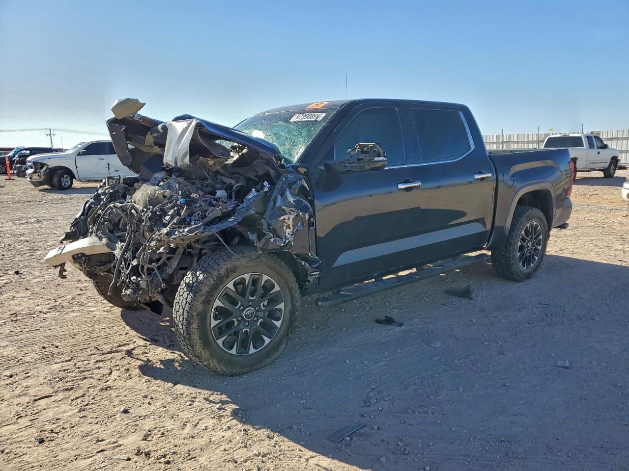 2024 TOYOTA TUNDRA