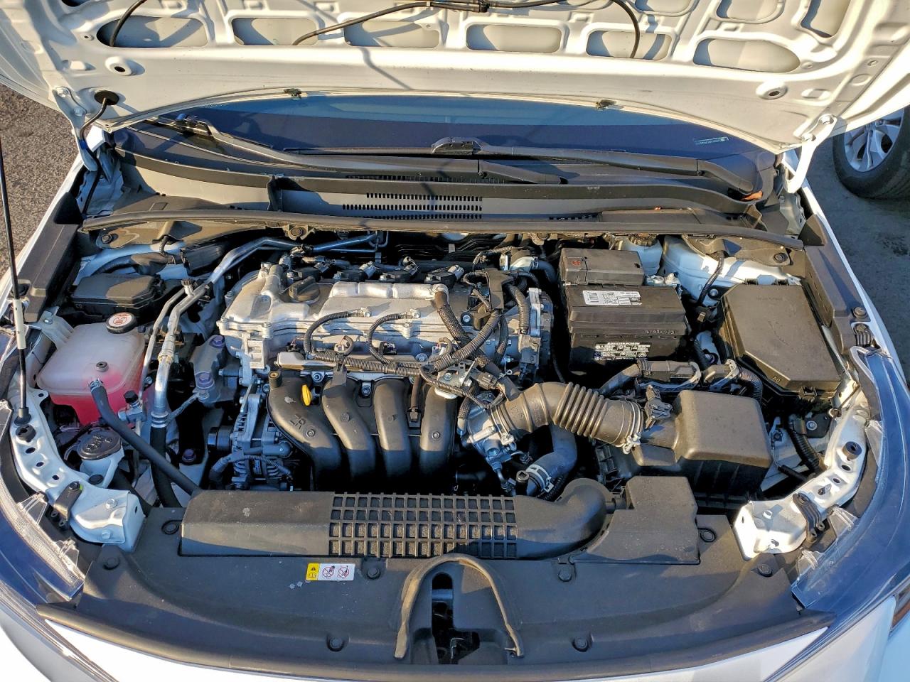 2021 TOYOTA COROLLA LE photo 11