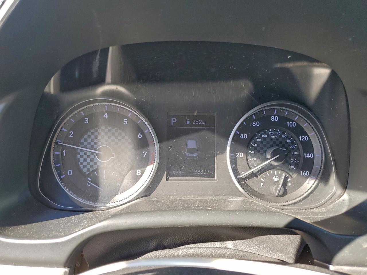 2020 HYUNDAI ELANTRA SEL photo 9